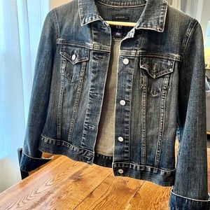 GAP Women’s Denim Jacket Small